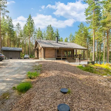 Holiday Hirvikangas